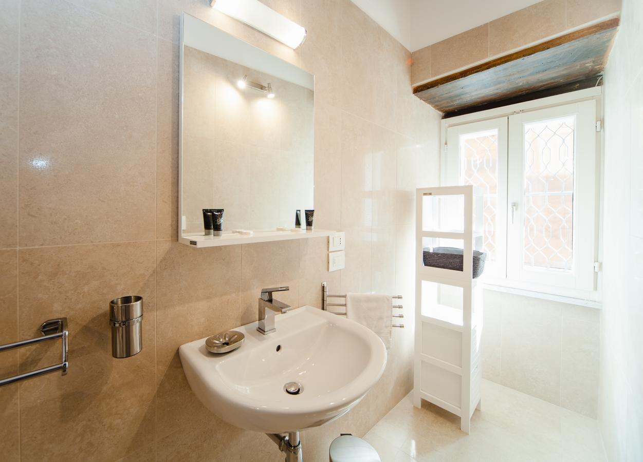 Palazzo Marigliano - Rooms&Suites Napoli Esterno foto