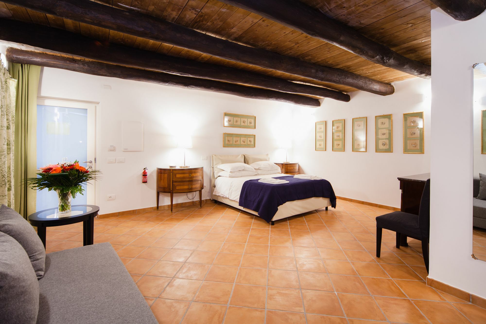 Palazzo Marigliano - Rooms&Suites Napoli Esterno foto
